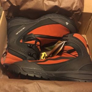 VASQUE ARROWHEAD ULTRA DRY BOOTS